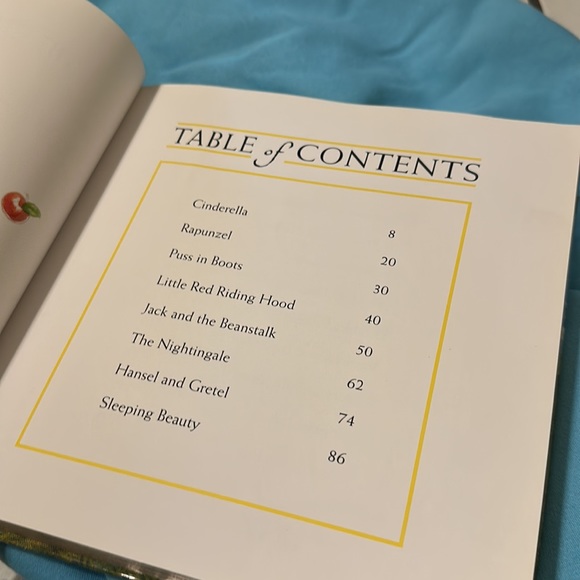 Once Upon a Time: Treasury of Fairy Tales - Picture 6 of 7